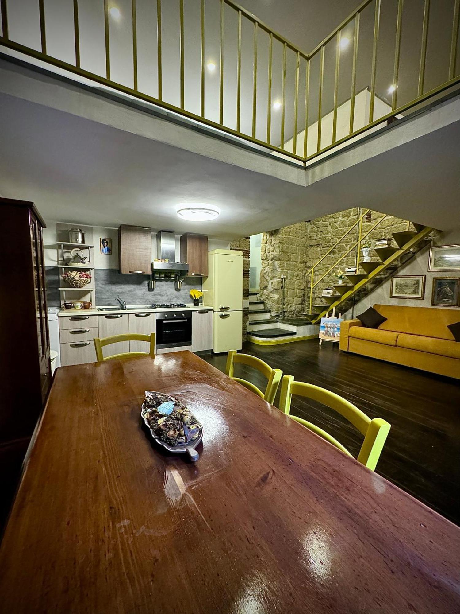 Carlito'S House- Un'Intera Casa Al Centro Storico Lejlighed Napoli Eksteriør billede