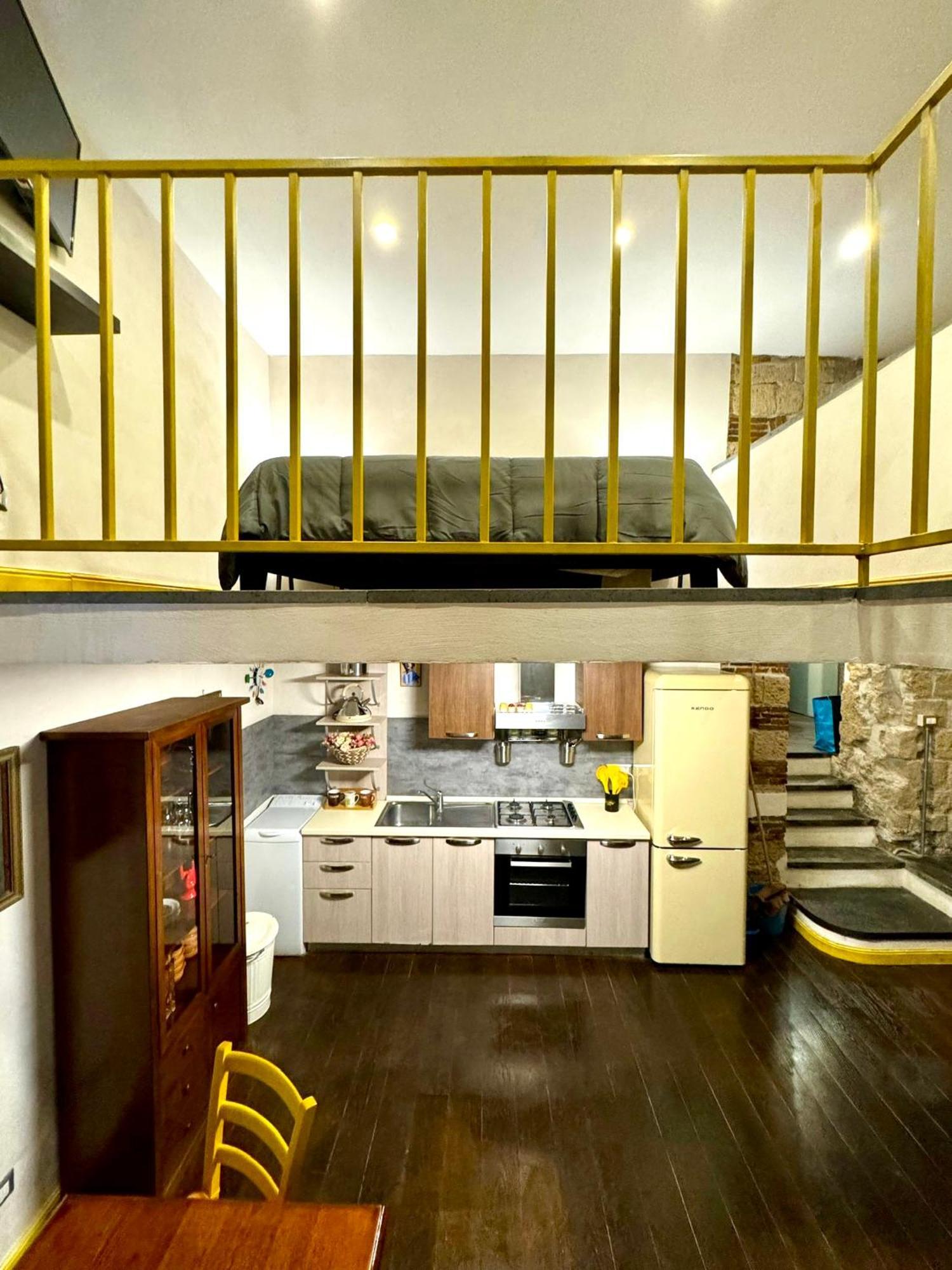 Carlito'S House- Un'Intera Casa Al Centro Storico Lejlighed Napoli Eksteriør billede